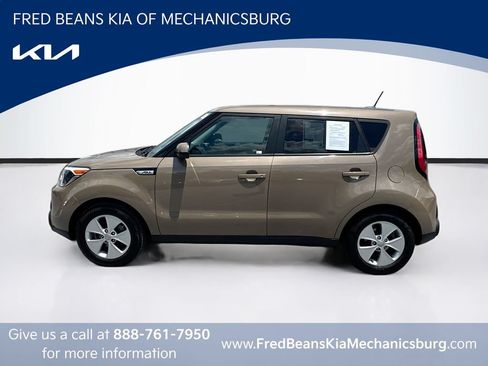 Used 2016 Kia Soul w/ Convenience Package FWD image 4