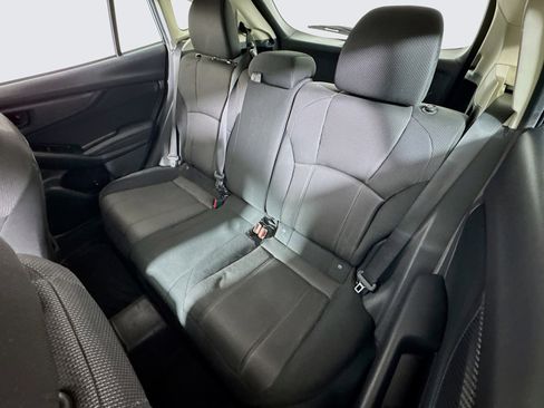 Used 2018 Subaru Impreza 2.0i Premium image 21