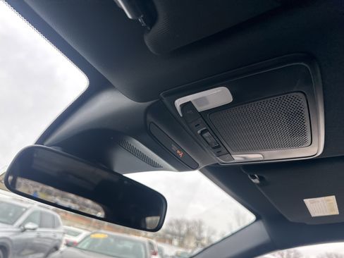 Certified 2025 Honda HR-V Sport image 29