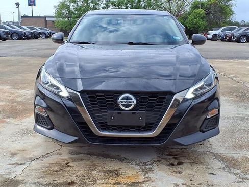 Used 2020 Nissan Altima 2.5 SR image 3