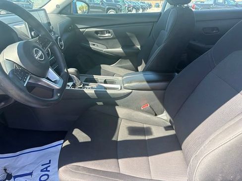 Used 2024 Nissan Sentra SV FWD image 4