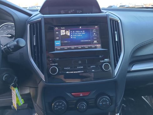 Used 2020 Subaru Forester Premium image 24