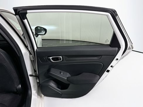 Used 2023 Honda Civic Sport image 27