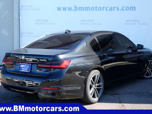 Used 2020 BMW 750i xDrive w/ Cold Weather Package AWD/4WD image 3