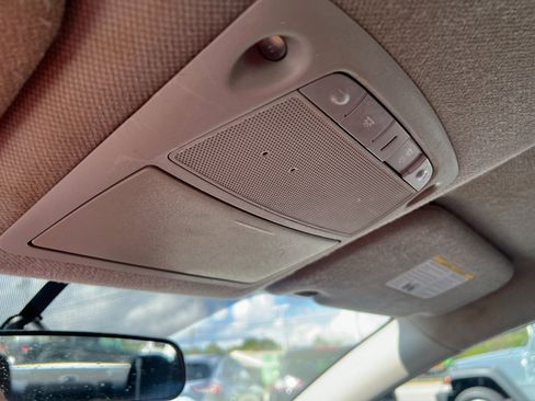 Used 2019 Nissan Sentra SR image 48