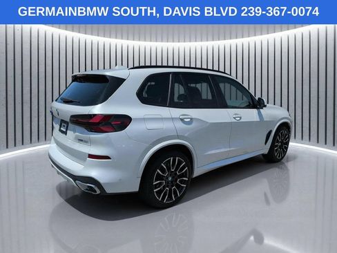 Used 2024 BMW X5 sDrive40i w/ M Sport Package RWD image 5