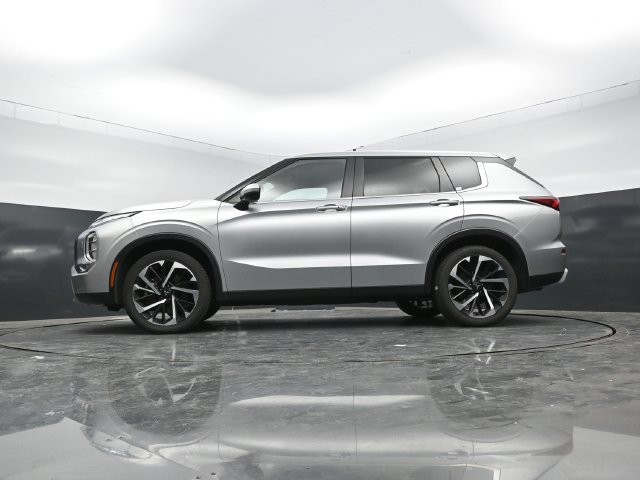 Used 2024 Mitsubishi Outlander SE AWD/4WD image 51