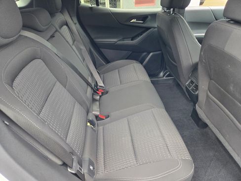 Certified 2025 Chevrolet Equinox LT FWD image 10