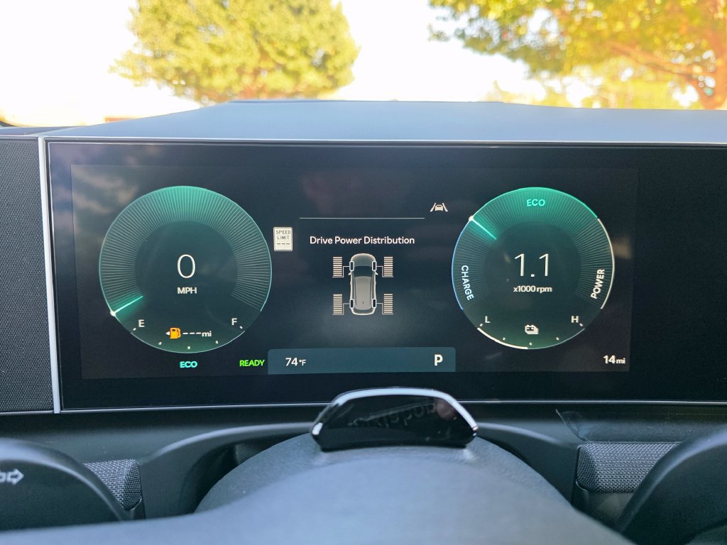 New 2026 Hyundai Tucson Limited AWD/4WD image 36