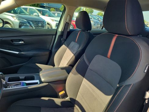 Certified 2023 Nissan Sentra SR w/ Trunk Package image 21