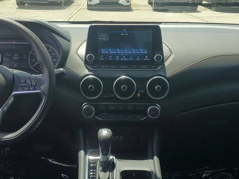 Used 2024 Nissan Sentra SV FWD image 21