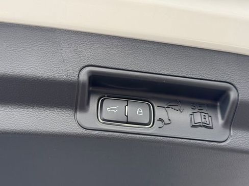 New 2026 Ford Explorer ST-Line image 6