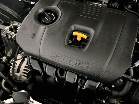 Used 2025 Kia Seltos S image 30