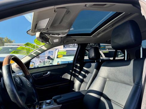 Used 2011 Mercedes-Benz E 350 Sedan image 12