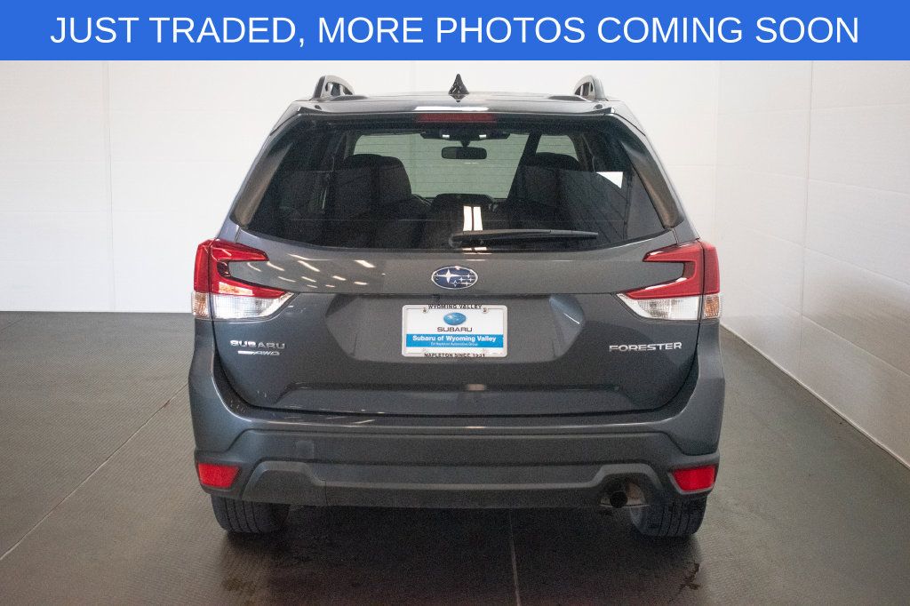 Certified 2024 Subaru Forester Premium AWD/4WD image 5