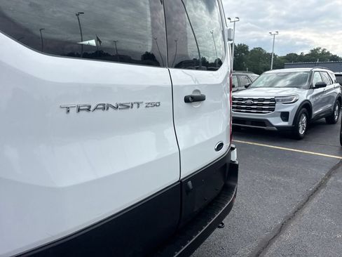Used 2025 Ford Transit 250 Low Roof w/ Exterior Upgrade Package RWD image 13