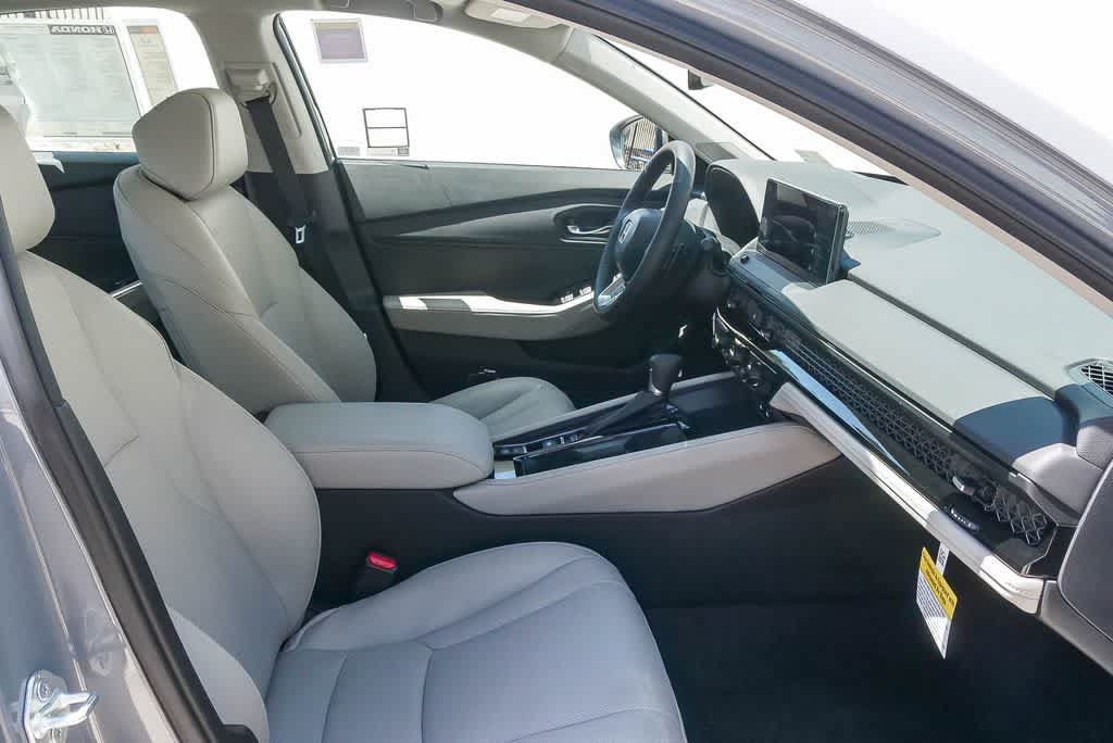 New 2026 Honda Accord Touring image 18