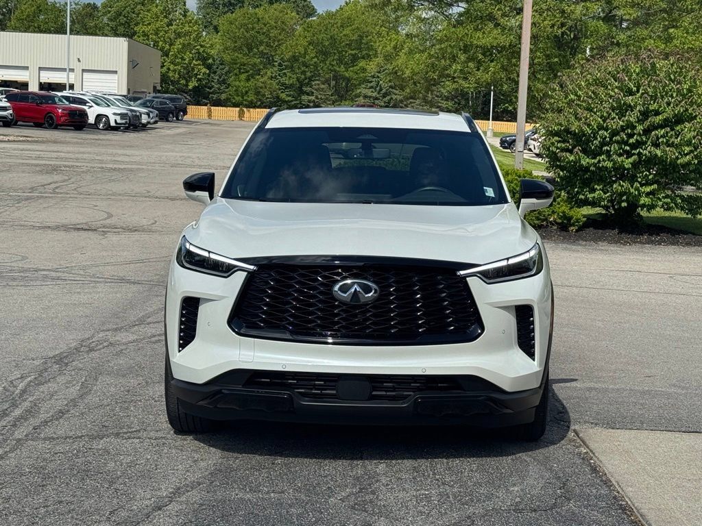 Used 2025 INFINITI QX60 Luxe w/ Black Edition AWD/4WD image 6