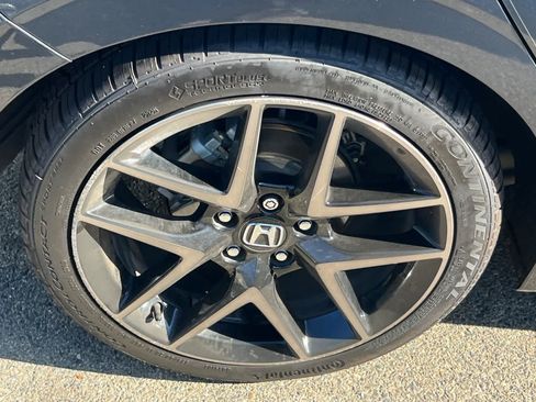 Used 2022 Honda Civic Sport Touring image 17