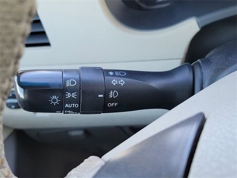 Used 2014 Toyota Sienna XLE image 13