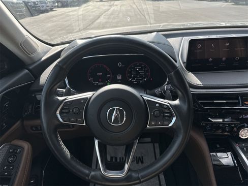 Used 2024 Acura MDX SH-AWD w/ Advance Package image 12