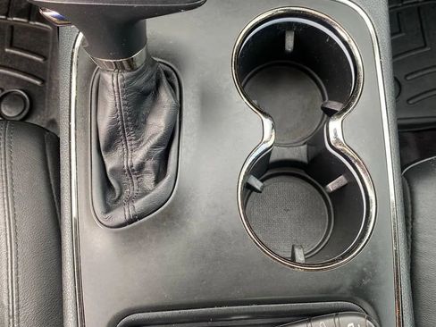 Used 2018 Dodge Durango GT w/ Premium Group image 24