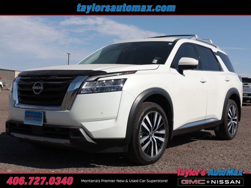 Used 2024 Nissan Pathfinder Platinum AWD/4WD image 49