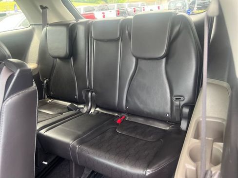Used 2026 Kia Carnival LXS FWD image 29