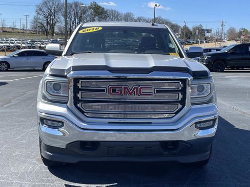 Used 2018 GMC Sierra 1500 SLE w/ Suspension Package, Off-Road image 2