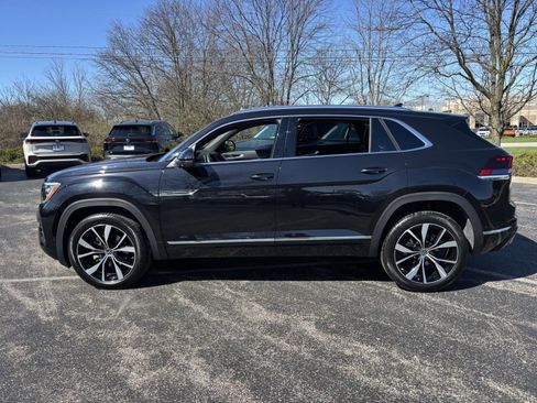 New 2026 Volkswagen Atlas Cross Sport SEL Premium R-Line AWD/4WD image 8