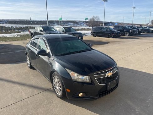 Used 2012 Chevrolet Cruze Eco image 3