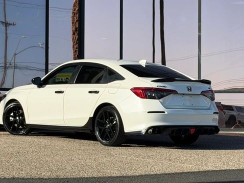 Used 2024 Honda Civic Si image 10