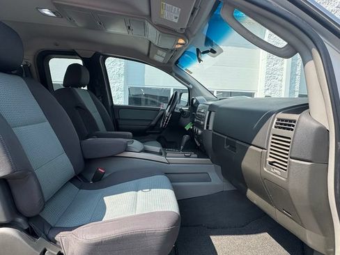 Used 2006 Nissan Titan SE AWD/4WD image 11