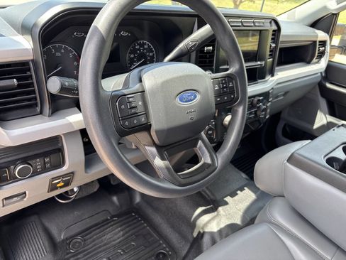 Used 2023 Ford F250 XL w/ 360-Degree Camera Package AWD/4WD image 10