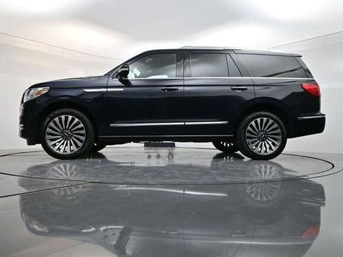 Used 2021 Lincoln Navigator Reserve w/ Luxury Package image 30