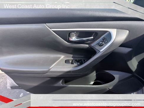 Used 2017 Nissan Altima 2.5 S w/ Power Driver Seat Package FWD image 15