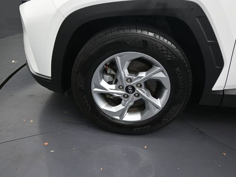 Used 2024 Hyundai Tucson SEL FWD image 9
