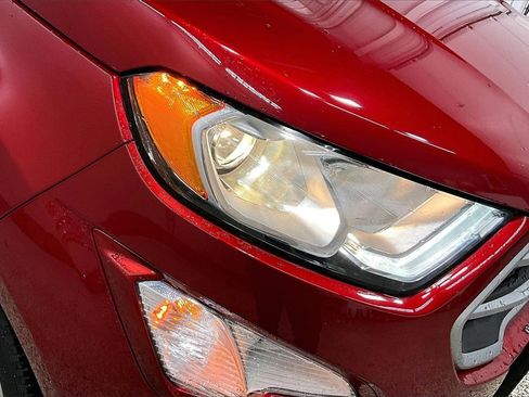 Used 2018 Ford EcoSport SE w/ SE Convenience Package image 30