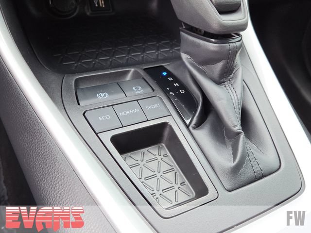 Certified 2025 Toyota RAV4 LE FWD image 11