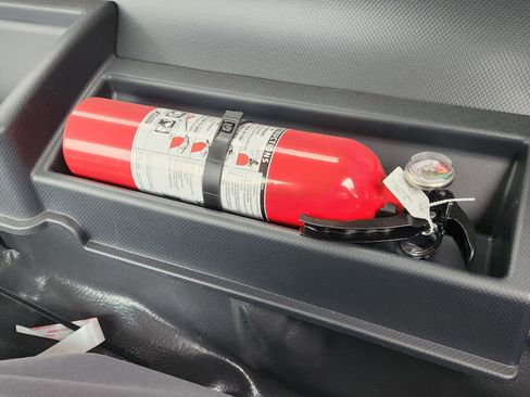 New 2025 Chevrolet Low Cab Forward 5500XG image 27