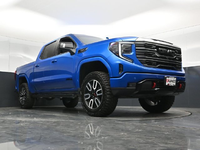 Used 2023 GMC Sierra 1500 AT4 w/ AT4 Premium Package AWD/4WD image 61