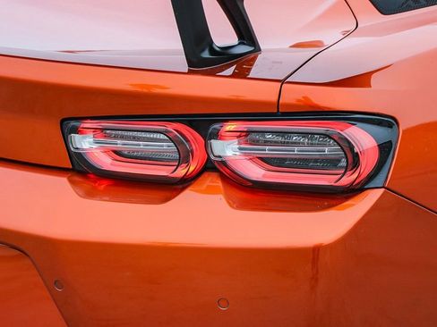 Used 2022 Chevrolet Camaro ZL1 RWD image 10