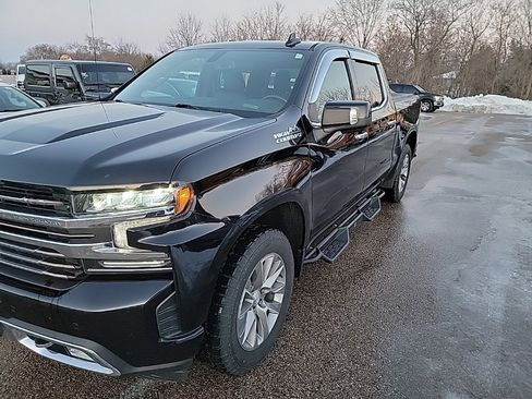 Used 2019 Chevrolet Silverado 1500 High Country image 3
