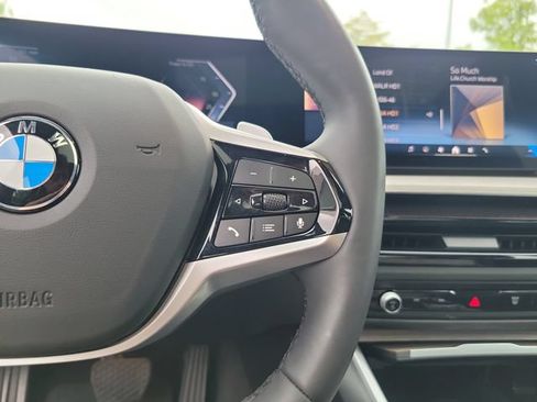Used 2025 BMW 330i Sedan RWD image 18