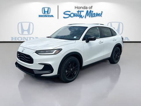 New 2027 Honda HR-V Sport image 3