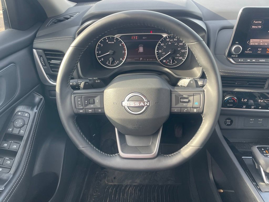 Certified 2026 Nissan Rogue SV FWD image 13