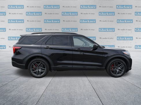 Used 2025 Ford Explorer ST AWD/4WD image 10