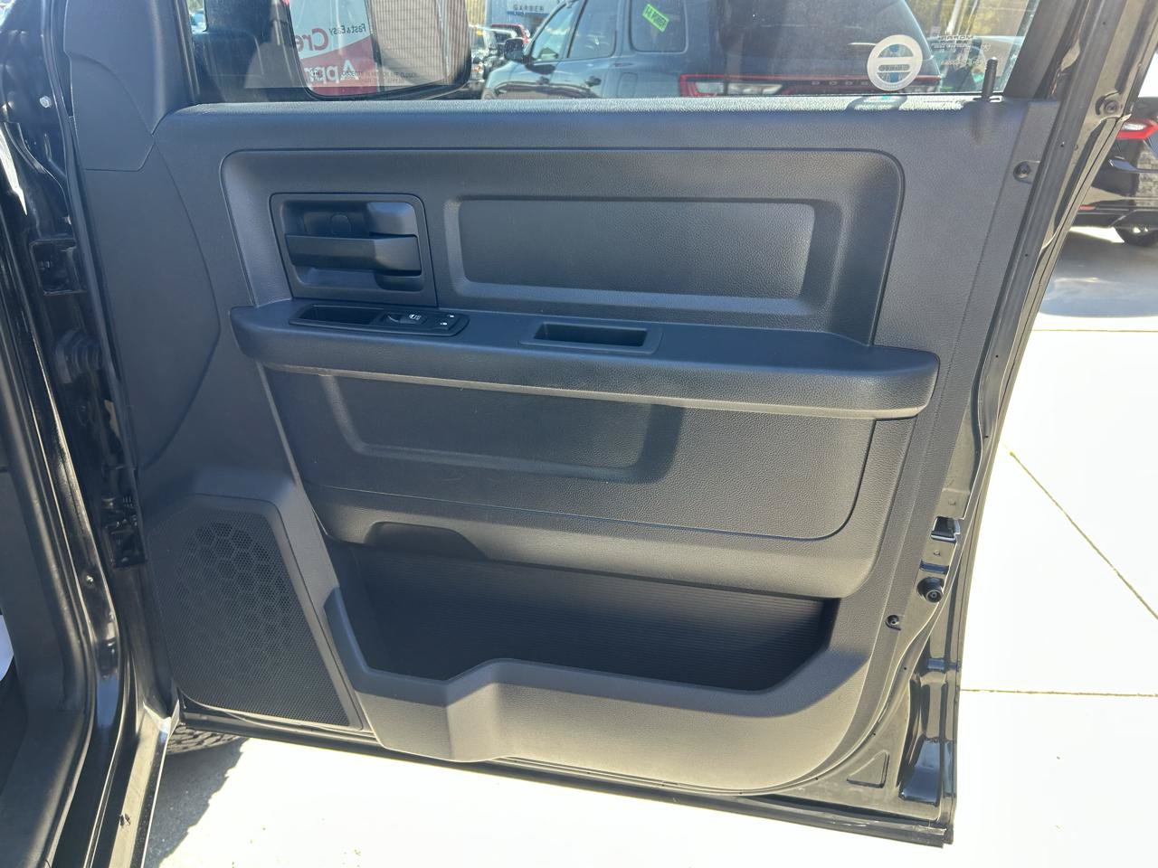 Used 2012 RAM 1500 ST w/ SXT Appearance Group AWD/4WD image 16