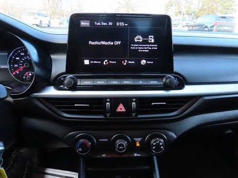 Used 2024 Kia Forte LXS image 21