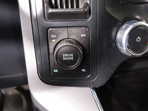 Used 2023 Ford F150 Lariat AWD/4WD image 10